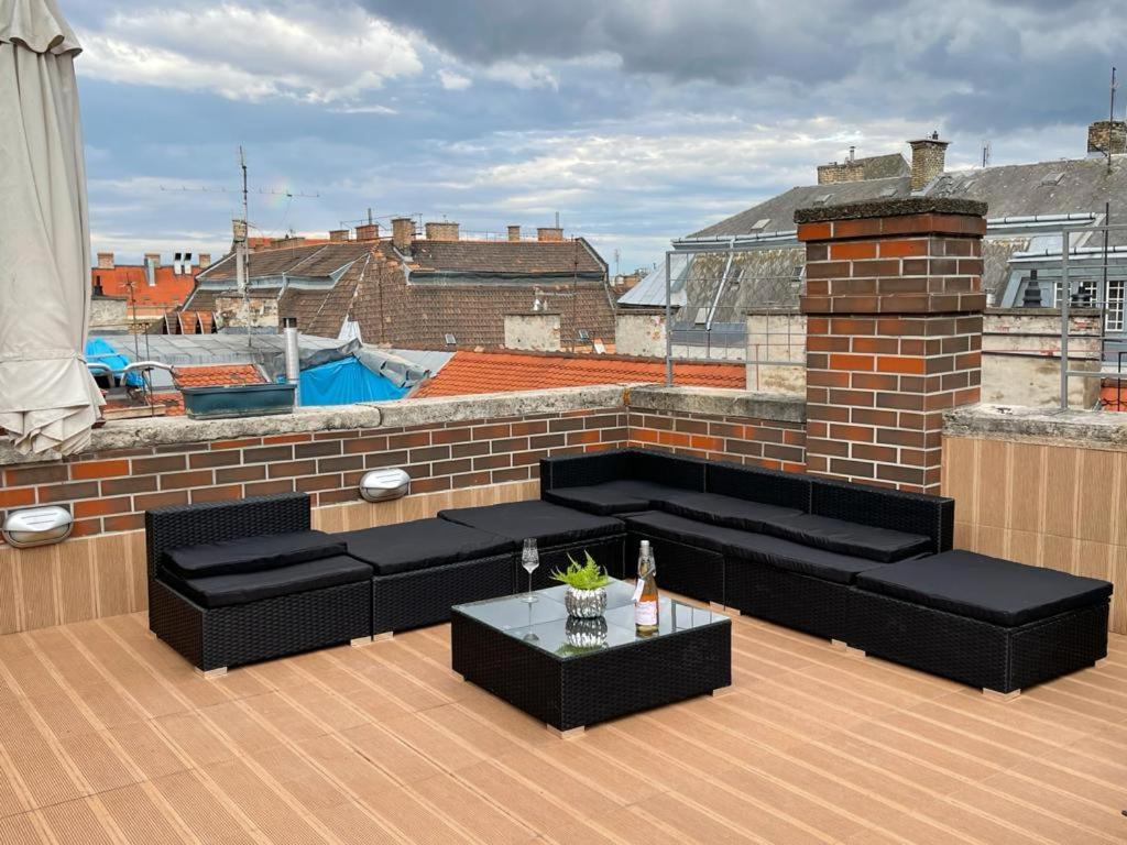 Budapest Penthouse - Jacuzzi - Big terrace * Budapesta